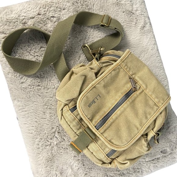 L.L. Bean Handbags - L.L.Bean Army Green Canvas Messenger Bag Satchel Cross Body Gorpcore